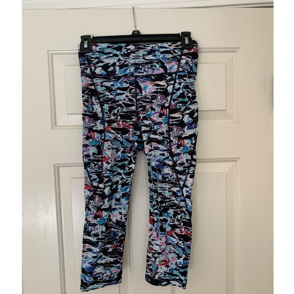 Lululemon Extra High Waisted Cropped Leggings